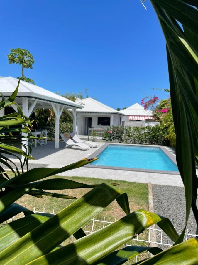 Gîtes de Corneille, Bungalow Sweet Mango Le Moule Extérieur photo